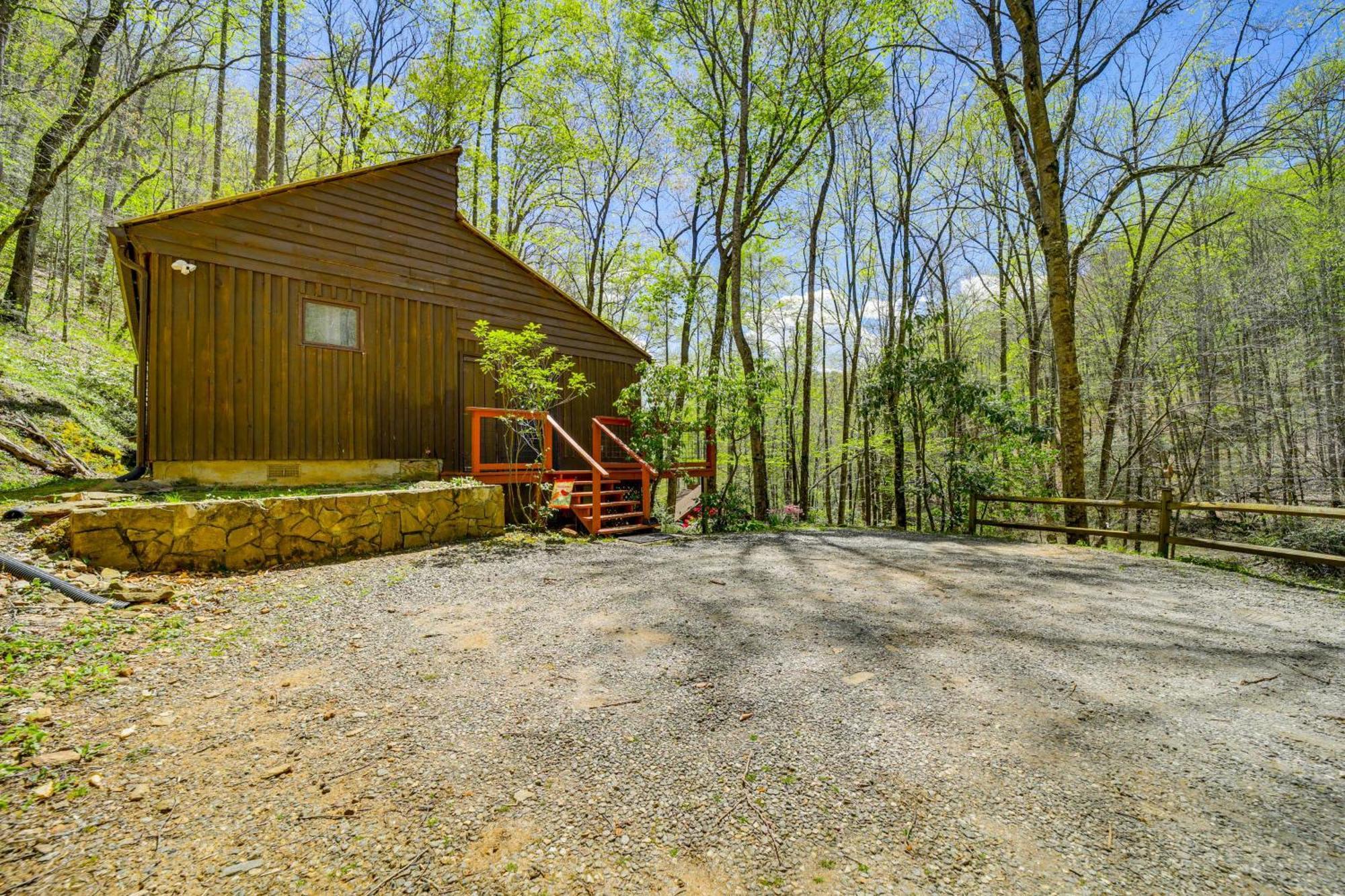 Creekside Whittier Cabin With Fire Pit Near Hiking! Exterior foto
